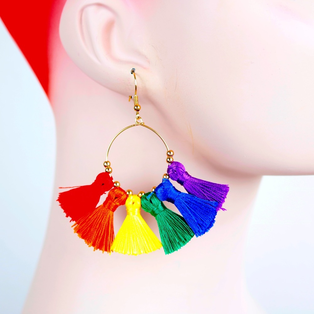 New With Tags True Colors True Rainbow Pride Tassel Hoop Earrings 🌈